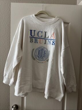 H&M UCLA Bruins Oversize White Crewneck Sweatshirt XXL NWT